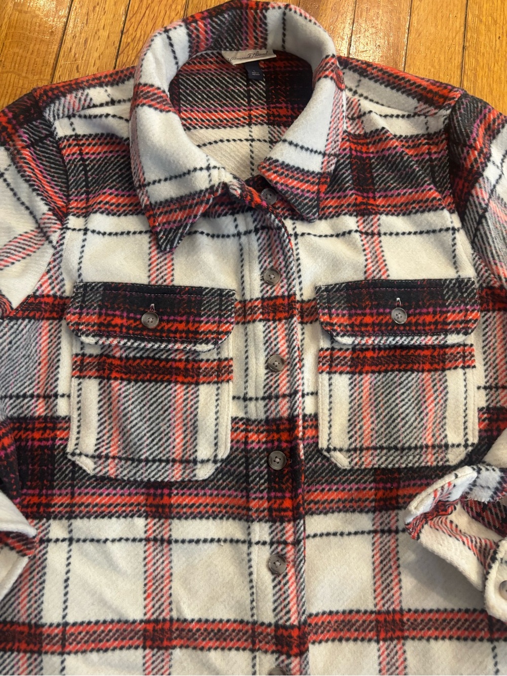 Universal Thread Plaid Shacket in White, Black, Red & Pink - Women’s Large